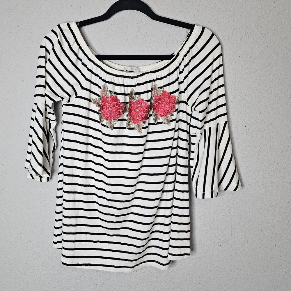 West Kei Red Black White Floral 1/2 Bell Sleeves Tunic Shirt Blouse Size L Large